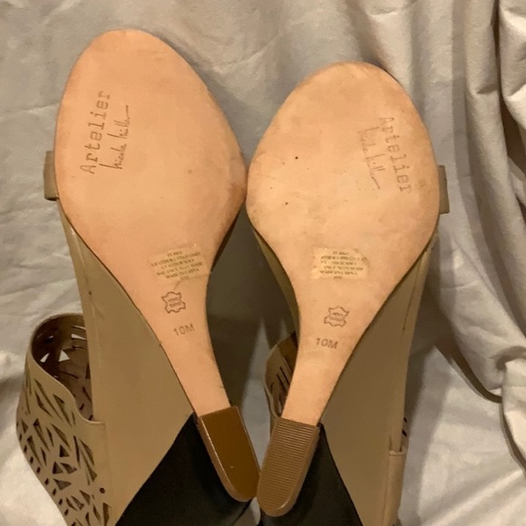 Tan and black sandal boots with wedge heel - Picture 5 of 7